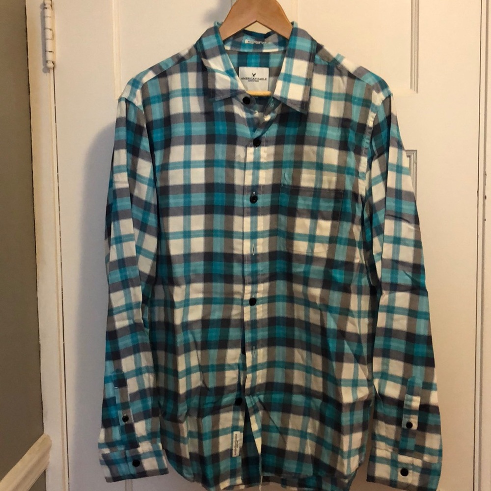 American Eagle Seriously Soft Casual Button Down